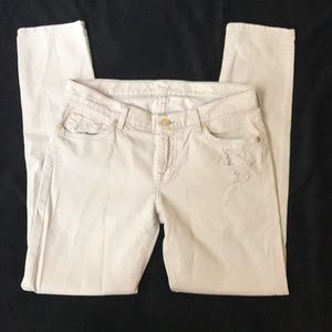 7 For All Mankind Distressed Jeans 🎀